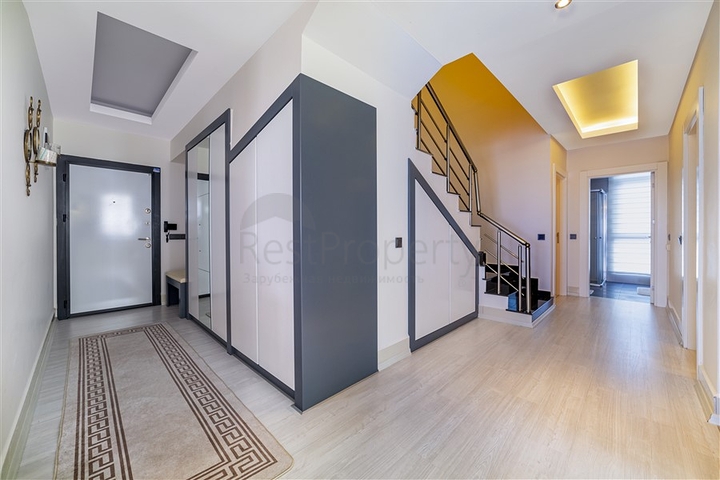 اطلالة بحر - دوبلكس فاخرة ضمن مجمع 5 نجوم - في منطثة توسمور / الانيا 