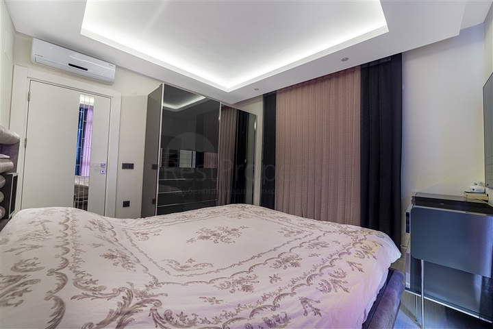 اطلالة بحر - دوبلكس فاخرة ضمن مجمع 5 نجوم - في منطثة توسمور / الانيا 