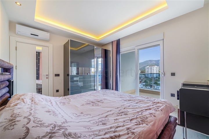 اطلالة بحر - دوبلكس فاخرة ضمن مجمع 5 نجوم - في منطثة توسمور / الانيا 