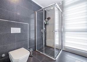 اطلالة بحر - دوبلكس فاخرة ضمن مجمع 5 نجوم - في منطثة توسمور / الانيا 