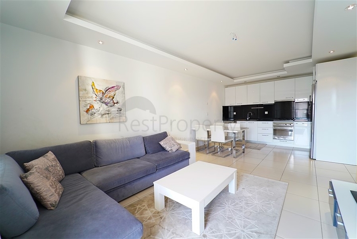 شقة انيقة ضمن مجمع فاخر -تصميم 1+1 مفروشة -في اوبا / الانيا 