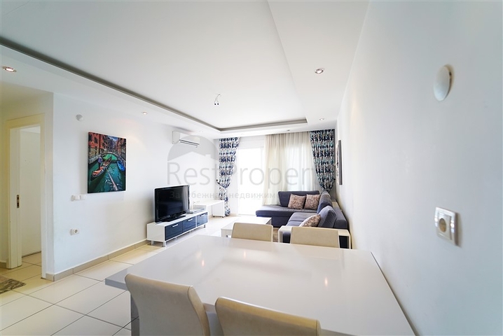 شقة انيقة ضمن مجمع فاخر -تصميم 1+1 مفروشة -في اوبا / الانيا 