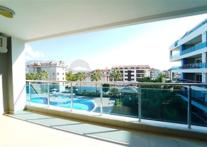 شقة انيقة ضمن مجمع فاخر -تصميم 1+1 مفروشة -في اوبا / الانيا 