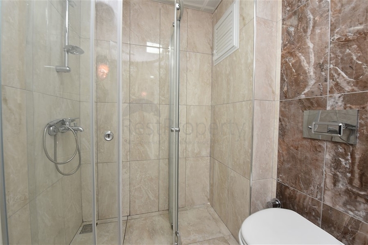 شقق للبيع في اوبا - غرفتين وصالة -قريبة من البحر -في منطقة اوبا / الانيا 