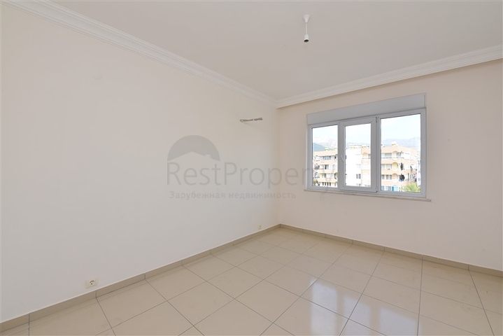 شقق للبيع في اوبا - غرفتين وصالة -قريبة من البحر -في منطقة اوبا / الانيا 