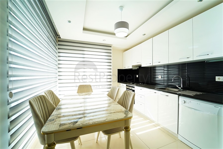 شقق للبيع في اوبا - غرفتين وصالة -مجمع خدمات 5 نجوم -في اوبا / الانيا 