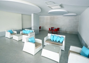 شقق للبيع في اوبا - غرفتين وصالة -مجمع خدمات 5 نجوم -في اوبا / الانيا 