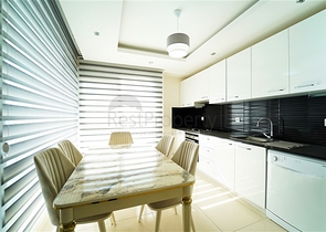 شقق للبيع في اوبا - غرفتين وصالة -مجمع خدمات 5 نجوم -في اوبا / الانيا 