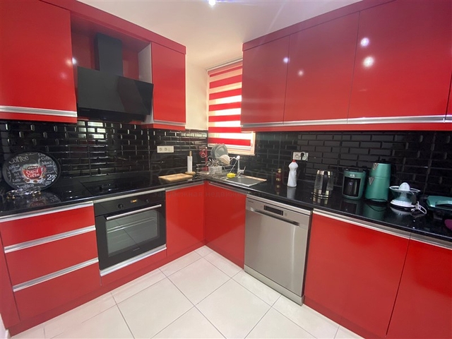 فيلا بسعر مناسب للبيع في الانيا - مستقلة 3 غرف وصالة -حديقة خاصة -في افسلار / الانيا 