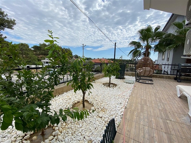 فيلا بسعر مناسب للبيع في الانيا - مستقلة 3 غرف وصالة -حديقة خاصة -في افسلار / الانيا 