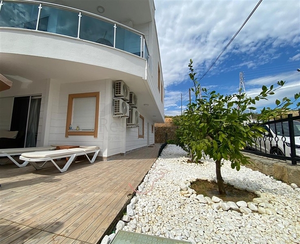 فيلا بسعر مناسب للبيع في الانيا - مستقلة 3 غرف وصالة -حديقة خاصة -في افسلار / الانيا 