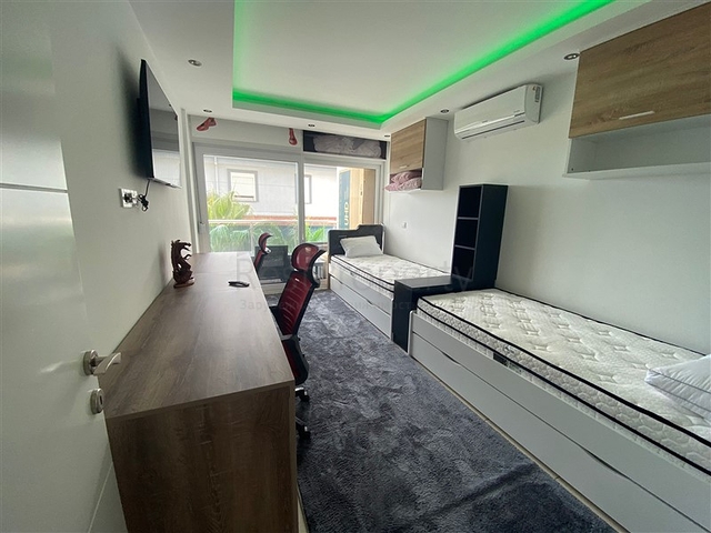 فيلا بسعر مناسب للبيع في الانيا - مستقلة 3 غرف وصالة -حديقة خاصة -في افسلار / الانيا 