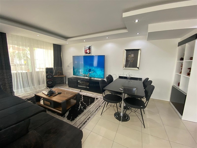 فيلا بسعر مناسب للبيع في الانيا - مستقلة 3 غرف وصالة -حديقة خاصة -في افسلار / الانيا 