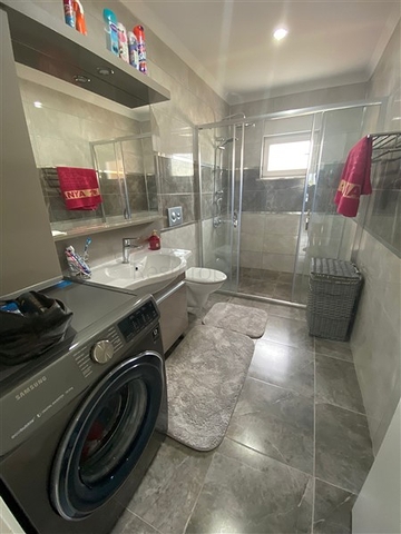 فيلا بسعر مناسب للبيع في الانيا - مستقلة 3 غرف وصالة -حديقة خاصة -في افسلار / الانيا 