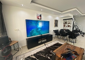 فيلا بسعر مناسب للبيع في الانيا - مستقلة 3 غرف وصالة -حديقة خاصة -في افسلار / الانيا 