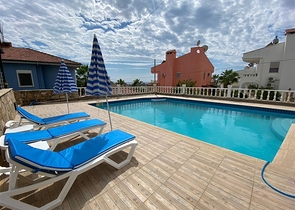 فيلا بسعر مناسب للبيع في الانيا - مستقلة 3 غرف وصالة -حديقة خاصة -في افسلار / الانيا 