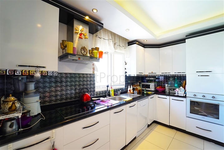 شقة انيقة في محمودلار - 2 غرفة وصالة مفروشة -ضمن مجمع حديث -الانيا 