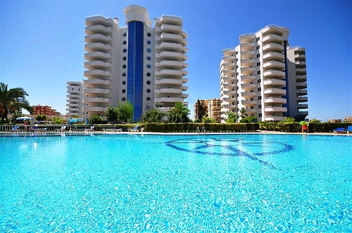 دوبلكس ارضية واسعة -4 غرف وصالة مفروشة -ضمن مجمع انيق -في محمودلار / الانيا 