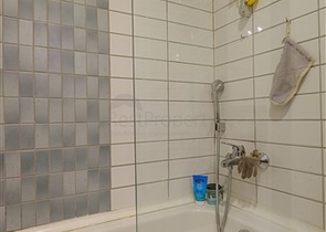 دوبلكس ارضية واسعة -4 غرف وصالة مفروشة -ضمن مجمع انيق -في محمودلار / الانيا 