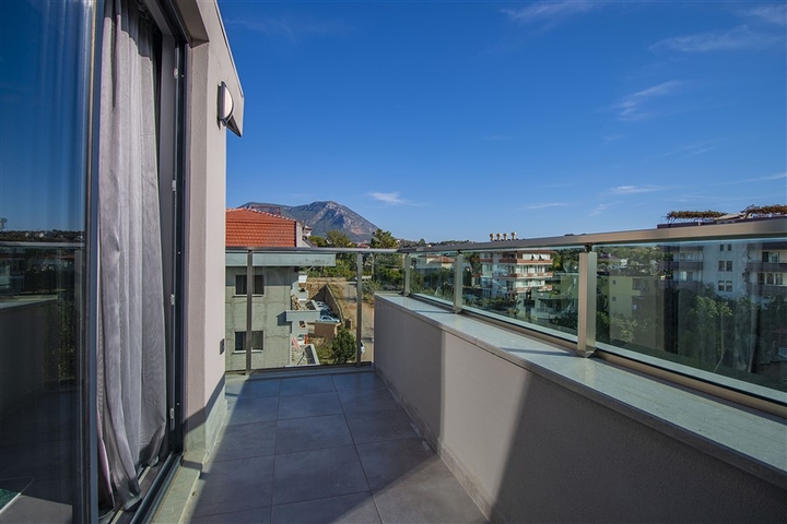 عقارات للبيع في اوبا - دوبلكس 2 غرفة وصالة -مفروشة -مجمع حديث -في اوبا / الانيا 