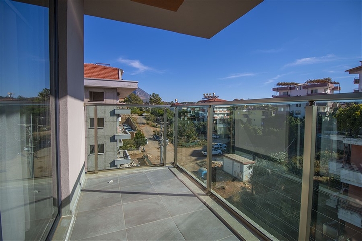 عقارات للبيع في اوبا - دوبلكس 2 غرفة وصالة -مفروشة -مجمع حديث -في اوبا / الانيا 