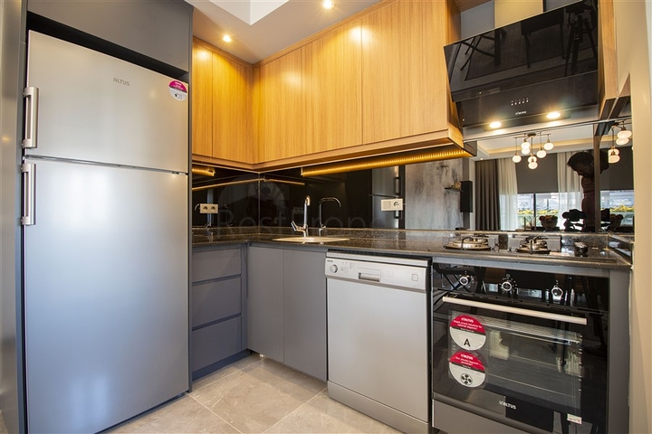 عقارات للبيع في اوبا - دوبلكس 2 غرفة وصالة -مفروشة -مجمع حديث -في اوبا / الانيا 