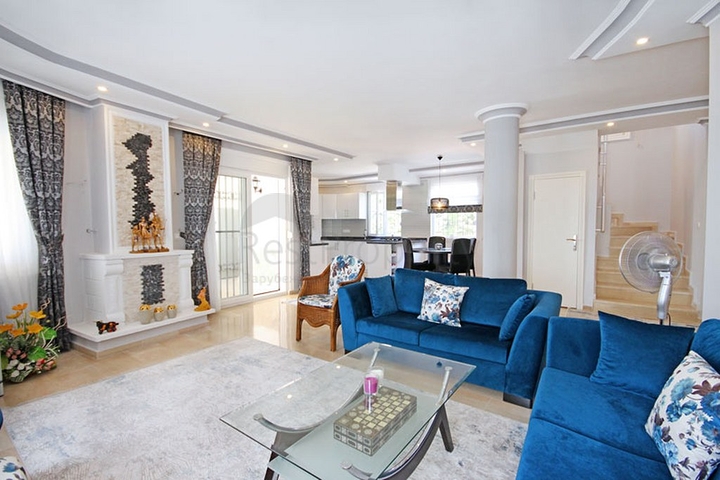 فلل للبيع في الانيا - مستقلة 3 غرف وصالة -في كارجيجاك / الانيا 