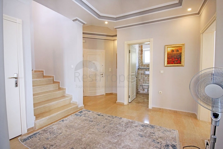 فلل للبيع في الانيا - مستقلة 3 غرف وصالة -في كارجيجاك / الانيا 