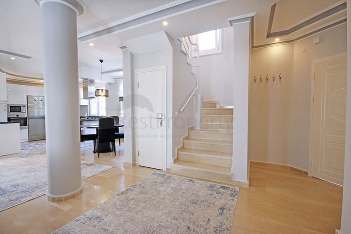 فلل للبيع في الانيا - مستقلة 3 غرف وصالة -في كارجيجاك / الانيا 