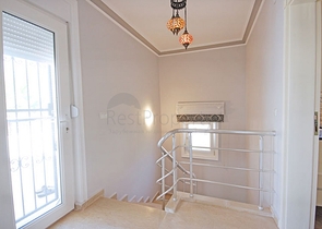 فلل للبيع في الانيا - مستقلة 3 غرف وصالة -في كارجيجاك / الانيا 