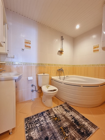 شقة طابق مرتفع - 2 غرفة وصالة -مفروشة -في محمودلار / الانيا 