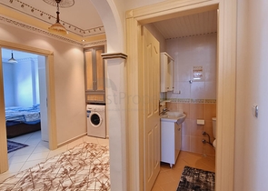 شقة طابق مرتفع - 2 غرفة وصالة -مفروشة -في محمودلار / الانيا 