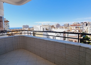 شقة طابق مرتفع - 2 غرفة وصالة -مفروشة -في محمودلار / الانيا 