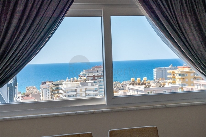 اطلالة بحر -دوبلكس فاخرة -في محمودلار/ الانيا 