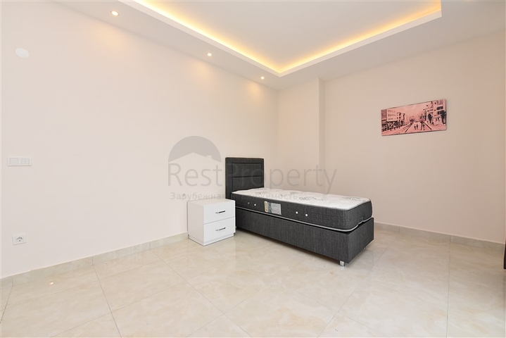 اطلالة بحر -دوبلكس فاخرة -في محمودلار/ الانيا 