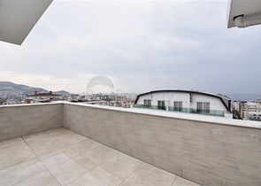 اطلالة بحر -دوبلكس فاخرة -في محمودلار/ الانيا 