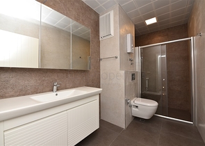 اطلالة بحر -دوبلكس فاخرة -في محمودلار/ الانيا 