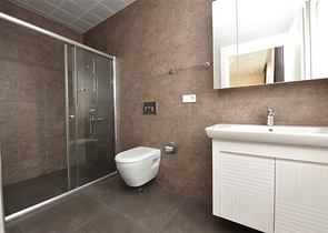 اطلالة بحر -دوبلكس فاخرة -في محمودلار/ الانيا 