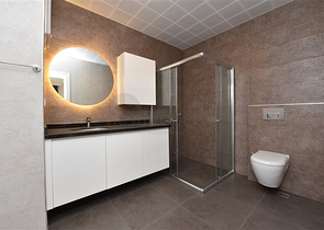 اطلالة بحر -دوبلكس فاخرة -في محمودلار/ الانيا 