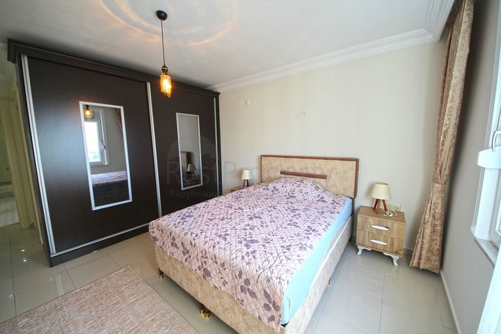 اطلالة بحر -شقة واسعة 3 غرف وصالة -ضمن مجمع مناسب للعطلات -في محمودلار / الانيا 