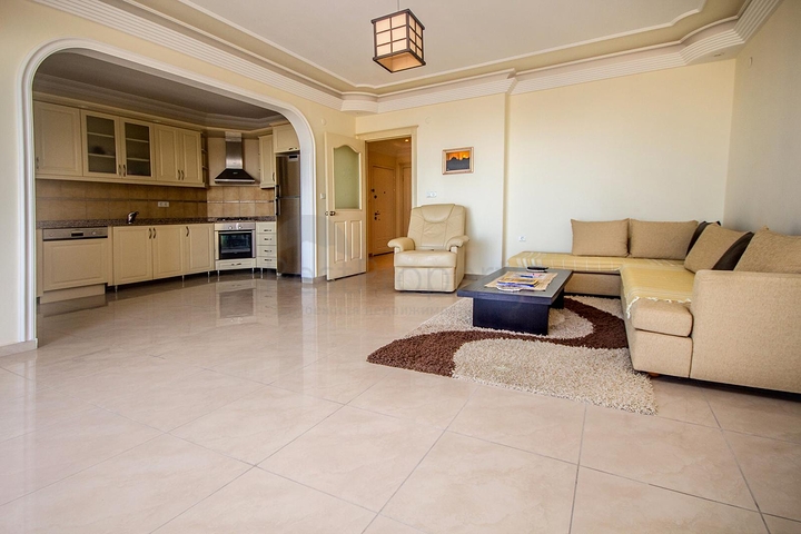 شقة اطلالة بحر في محمودلار- تصميم 2 غرفة وصالة -مفروشة -في محمودلار/ الانيا 