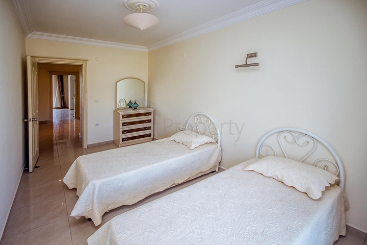 شقة اطلالة بحر في محمودلار- تصميم 2 غرفة وصالة -مفروشة -في محمودلار/ الانيا 