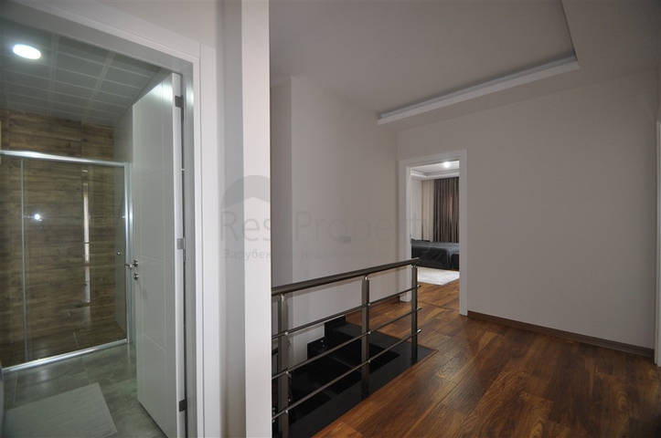 دوبلكس فاخرة -4 غرف وصالة -في اوبا / الانيا 