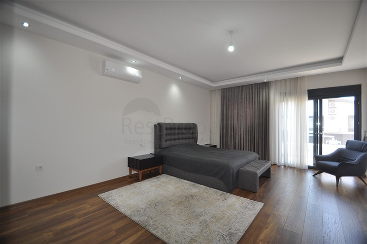 دوبلكس فاخرة -4 غرف وصالة -في اوبا / الانيا 