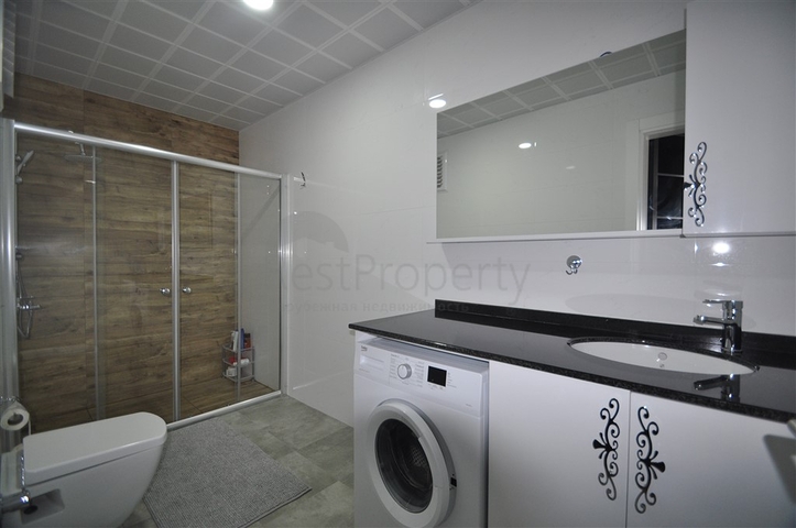 دوبلكس فاخرة -4 غرف وصالة -في اوبا / الانيا 