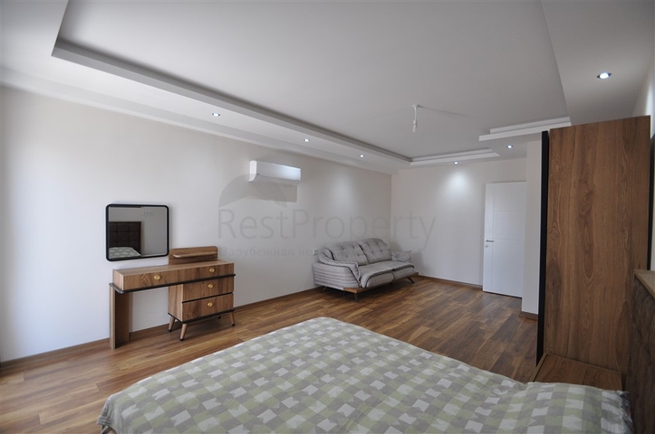 دوبلكس فاخرة -4 غرف وصالة -في اوبا / الانيا 