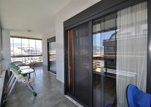 دوبلكس فاخرة -4 غرف وصالة -في اوبا / الانيا 