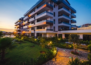 دوبلكس فاخرة -4 غرف وصالة -في اوبا / الانيا 