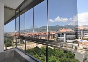 دوبلكس فاخرة -4 غرف وصالة -في اوبا / الانيا 