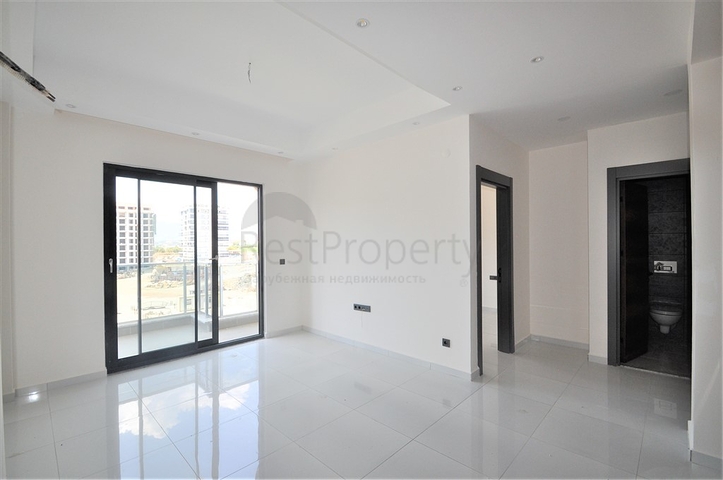 مجمع بخدمات 5 نجوم - شقة غرفة وصالة -في محمودلار/ الانيا 